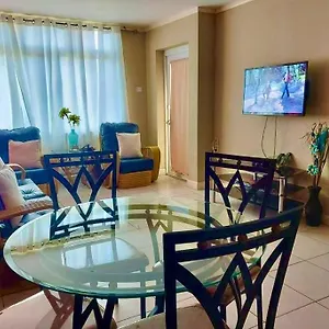 Hideaway At The Strathairn , Kingston Jamaica