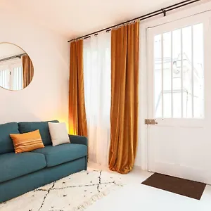 Habitat Parisien - 1br-1ba For 4 - Marais Bastille , Paris France